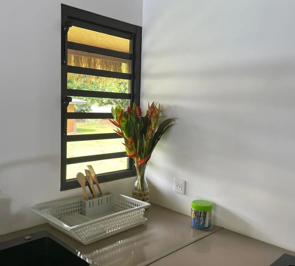 הוילה Bungalow Fare Miti Vairao בית נופש